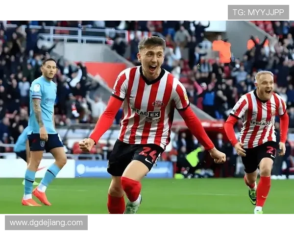 桑德兰法国中场