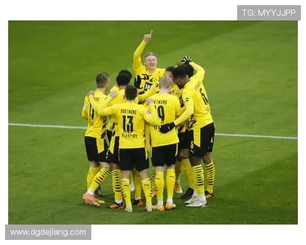 多特蒙德战术困局阶段性显现,青春风暴掩盖体系短板,争冠竞争形势面临考验 多特蒙德战术困局阶段性显现,青春风暴掩盖体系短板,争冠竞争形势面临考验