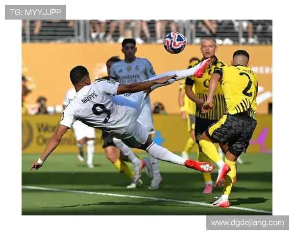 皇马欧冠争冠压力上升：多线作战下稳定性面临考验