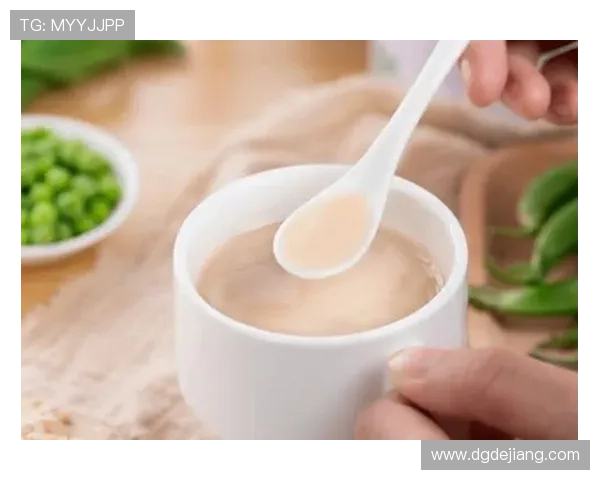 昌雅妮家的冰箱里塞满了蛋白粉，连饮料都得按克称着喝