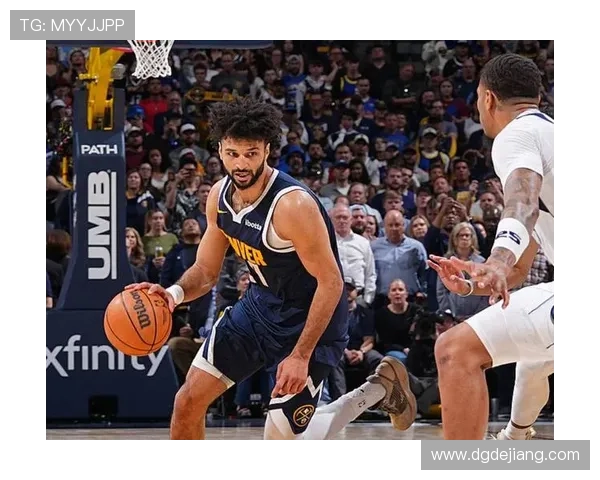 穆雷突破制造多次关键助攻助掘金拉开季后赛分差